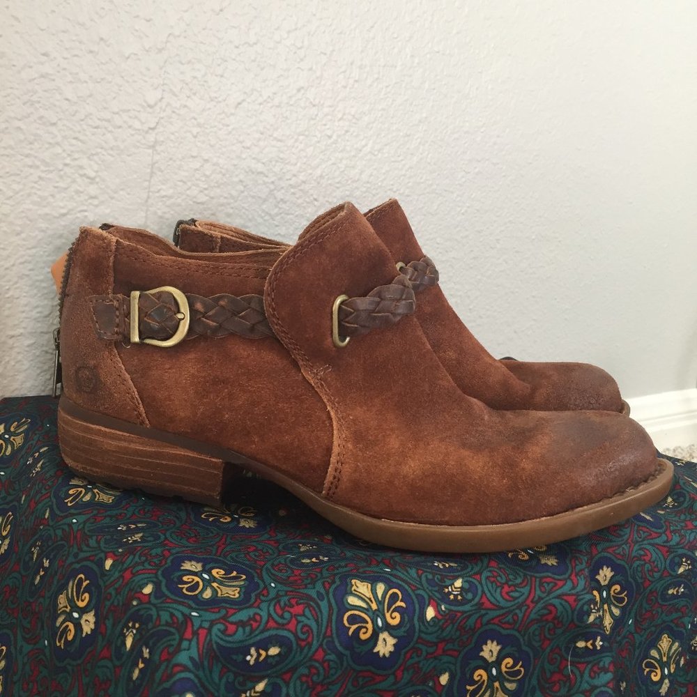 Born Sylvia ankle boot size 7.5